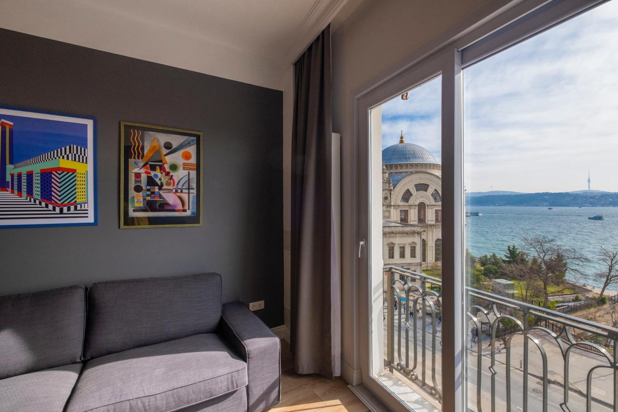 Hip Waterfront With A Striking View * Стамбул